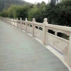 石栏杆
