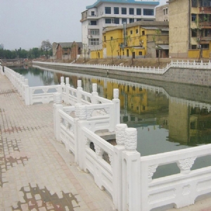 石栏杆